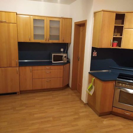 Kate & Jenny - Two-Level Apartment In The Old Town Bratysława Zewnętrze zdjęcie