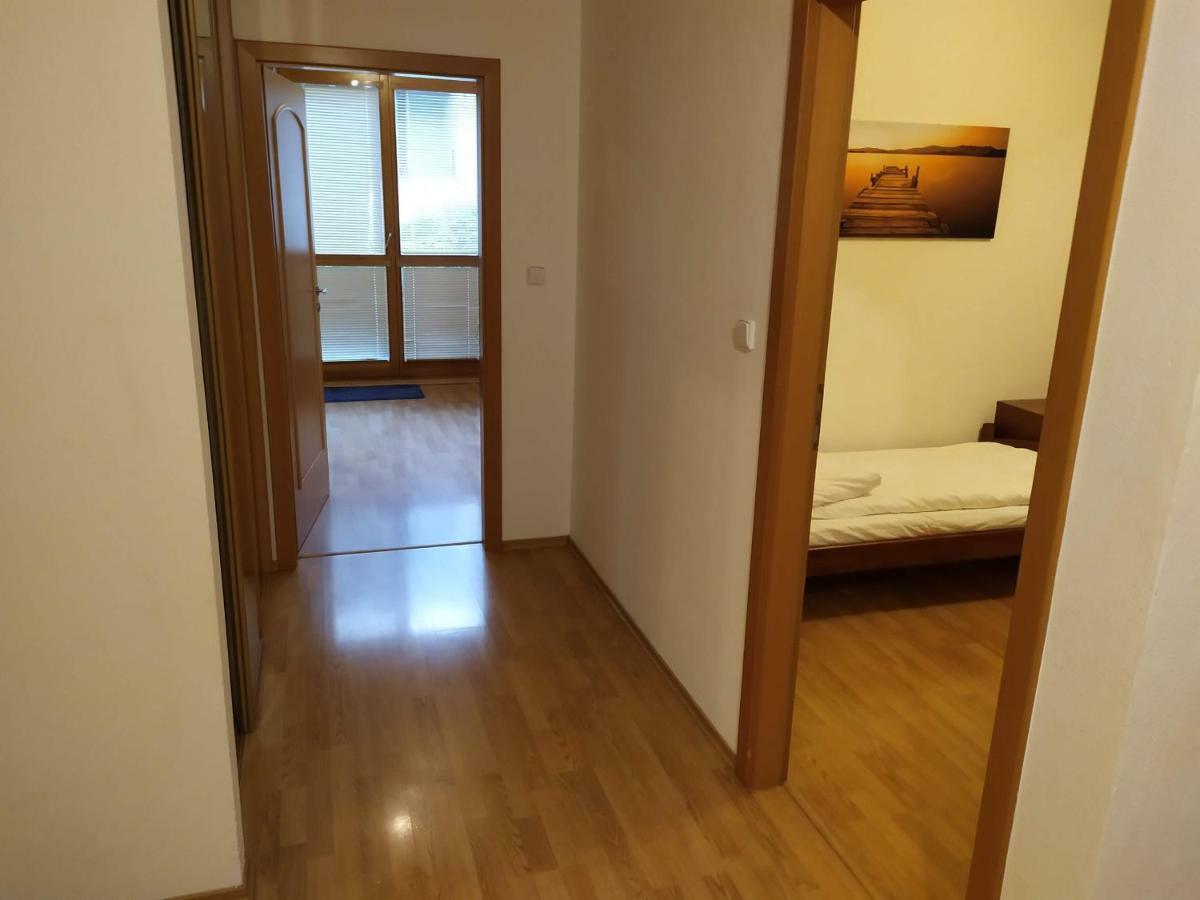 Kate & Jenny - Two-Level Apartment In The Old Town Bratysława Zewnętrze zdjęcie