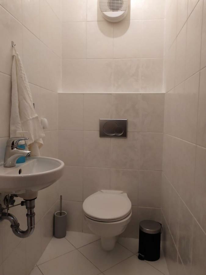 Kate & Jenny - Two-Level Apartment In The Old Town Bratysława Zewnętrze zdjęcie